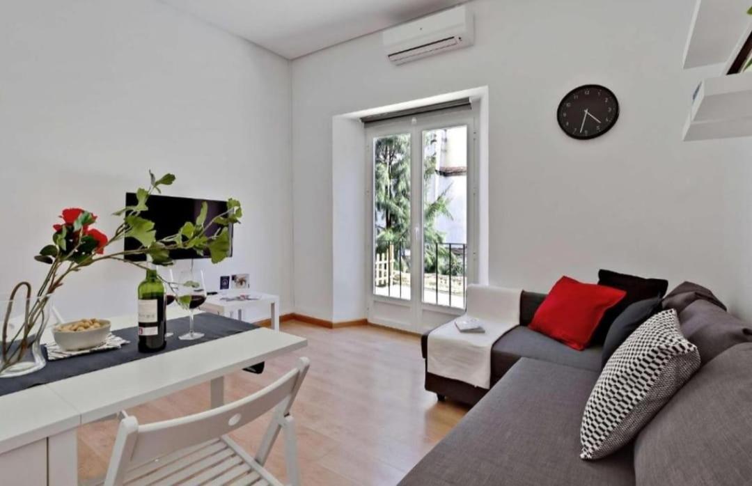 Magnifico Apartment มาลากา ภายนอก รูปภาพ